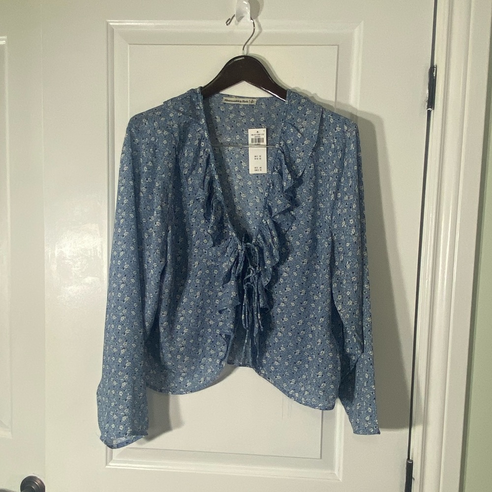 Abercrombie Long-Sleeve Tie-Front Ruffle Top